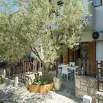 Elani-elaiavillas Apartamento *