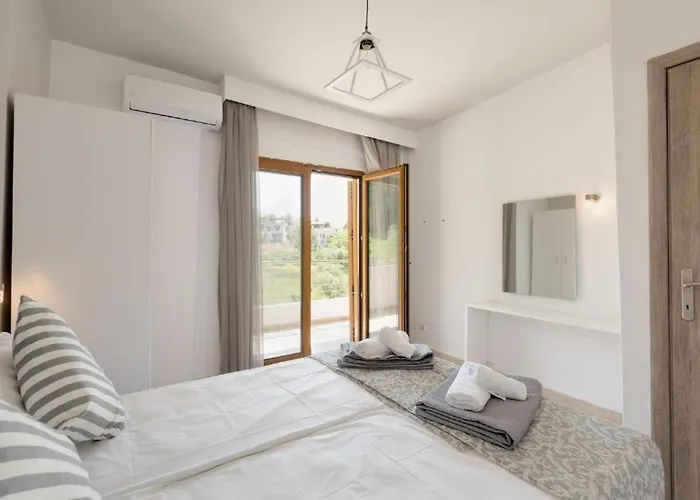 Lägenhet Elani-elaiavillas Elani