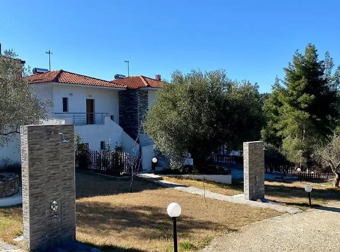 Lägenhet Elani-elaiavillas