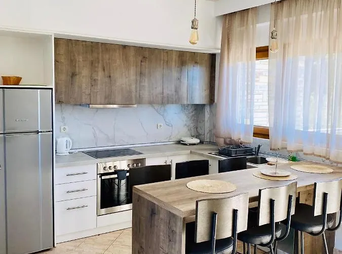 Lägenhet Elani-elaiavillas